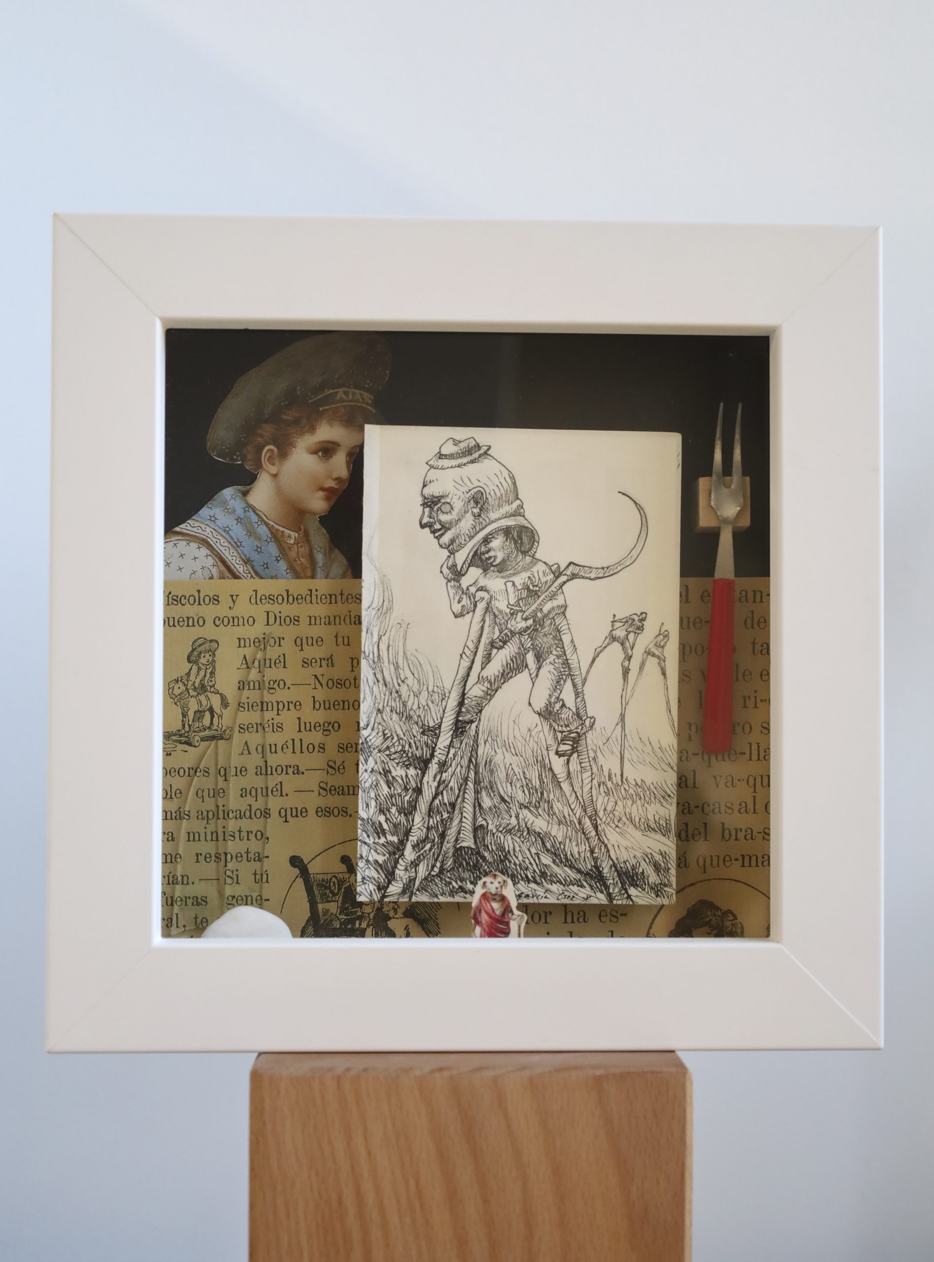 caja poema gigante y cabezudo Luis Manuel García Cruz assemblage dibujo a tinta